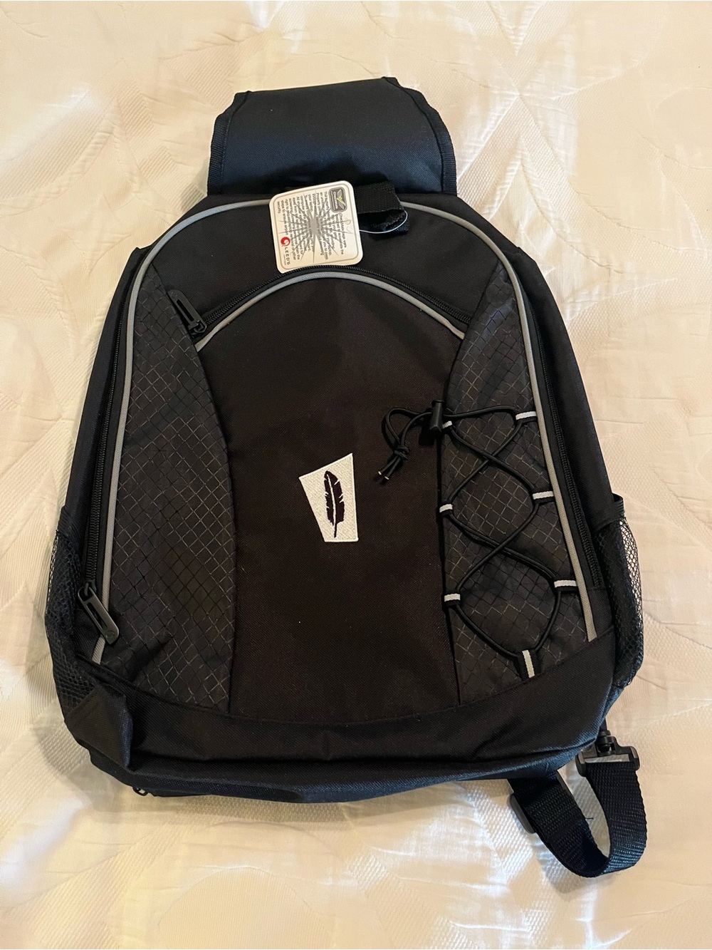 NEW Leeds Checkmate TSA Approved Computer Sling Bag Personal Item Black Feather